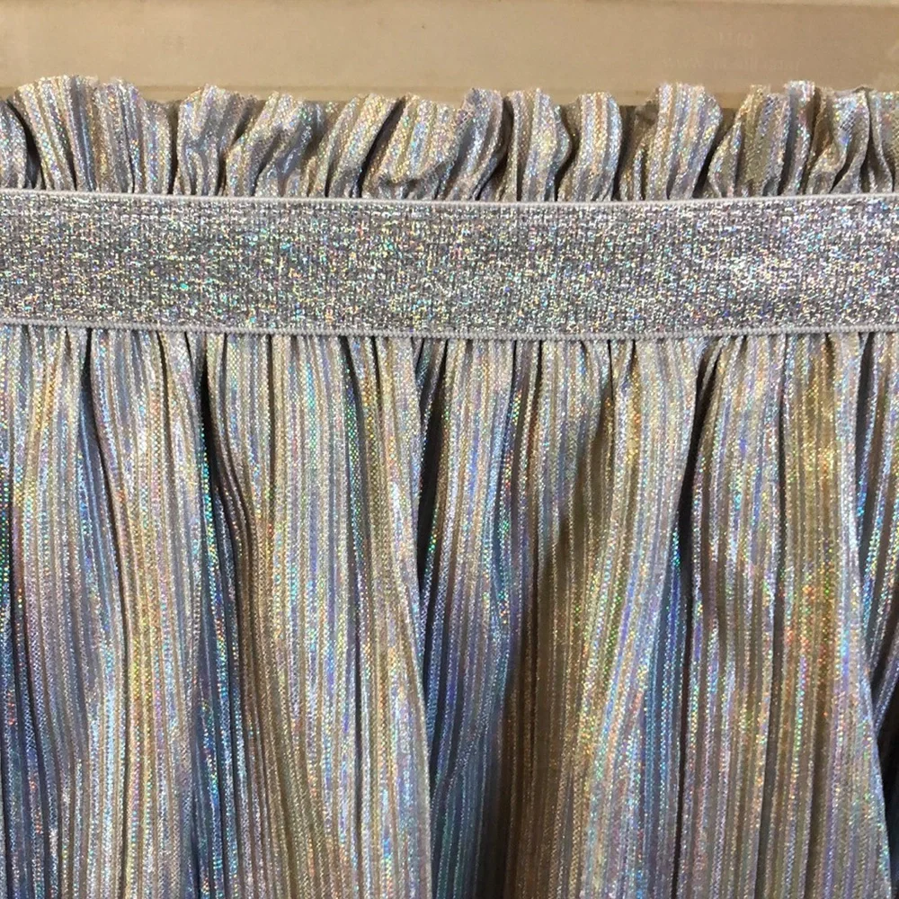 Metallic silver shimmer skirt - Picture 3 of 6